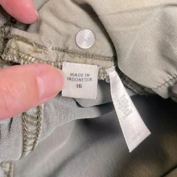 J. Jill Denim High-Rise Straight Leg Denim, Light Eucalyptus Color, Size 16 - Picture 4 of 4